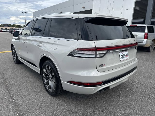 Used 2020 Lincoln Aviator Grand Touring w/ Equipment Group 302A AWD/4WD image 7