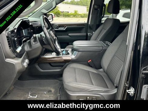 Used 2023 GMC Sierra 1500 Elevation w/ LPO, Elevation Black Package AWD/4WD image 4