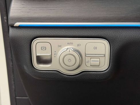 Used 2020 Mercedes-Benz GLE 350 4MATIC image 21