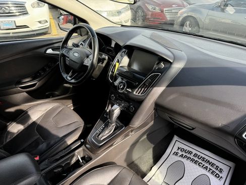 Used 2015 Ford Focus Titanium image 26