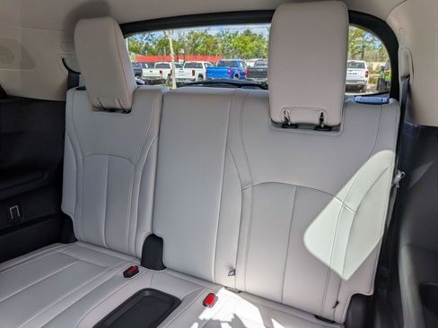 New 2026 INFINITI QX60 Luxe w/ Cargo Package AWD/4WD image 30