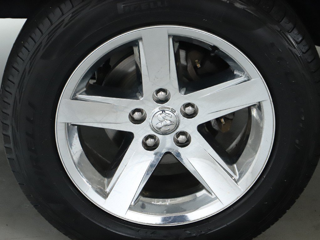 Used 2015 RAM 1500 Express AWD/4WD image 37