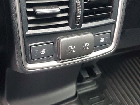 Used 2023 Subaru Forester Touring w/ Popular Package #3 image 12