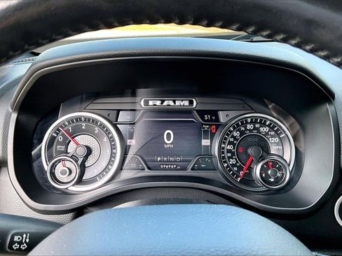 Used 2020 RAM 1500 Big Horn image 10