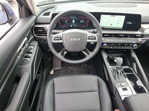 New 2025 Kia Telluride S image 12