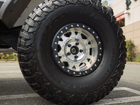 Used 2006 Jeep Wrangler Unlimited Rubicon AWD/4WD image 19