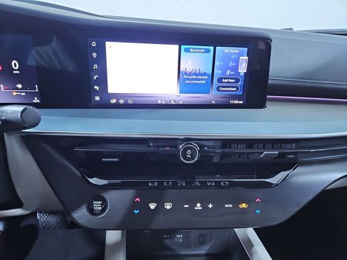 New 2025 Nissan Murano SL image 18