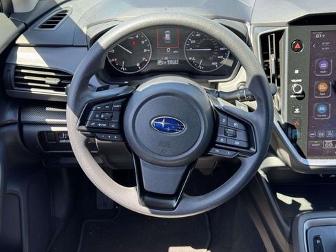 Used 2024 Subaru Crosstrek 2.0i Premium AWD/4WD image 15