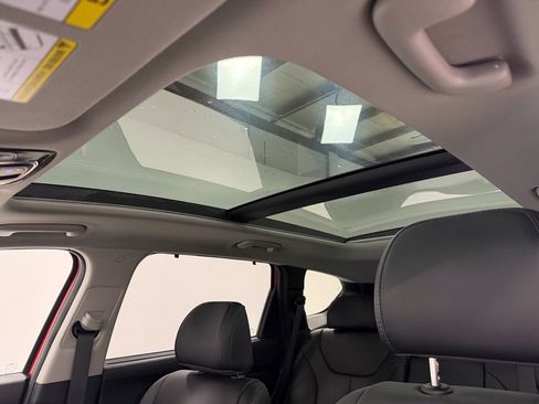 Certified 2023 Hyundai Santa Fe SEL w/ Premium Package image 26