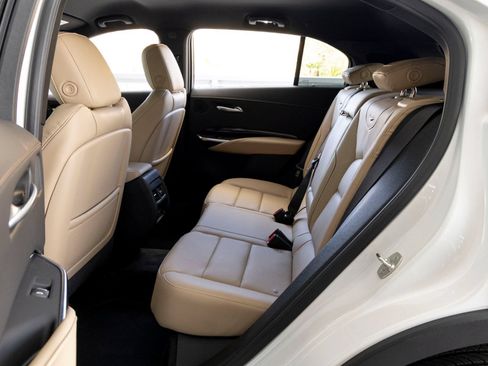 Used 2025 Cadillac XT4 Premium Luxury w/ Technology Package FWD image 20