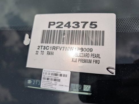 Used 2022 Toyota RAV4 XLE Premium FWD image 36