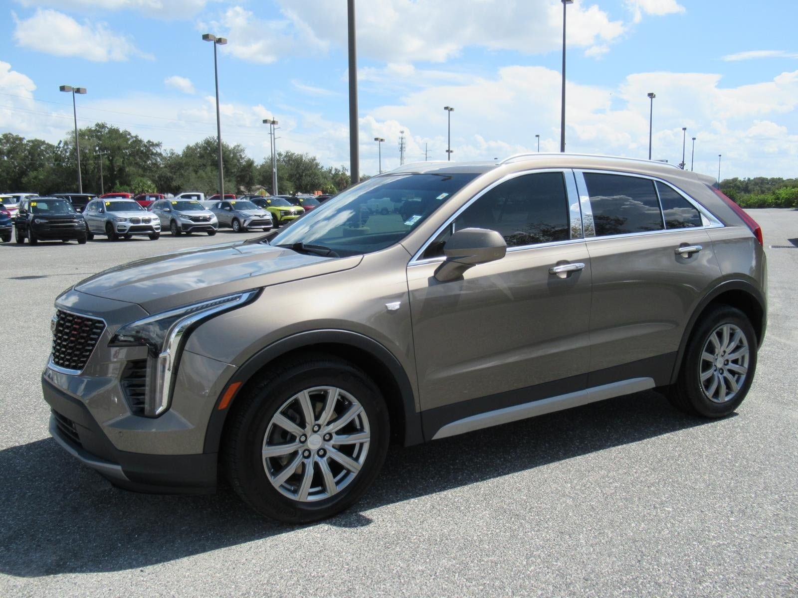 Used 2020 Cadillac XT4 Premium Luxury FWD image 4