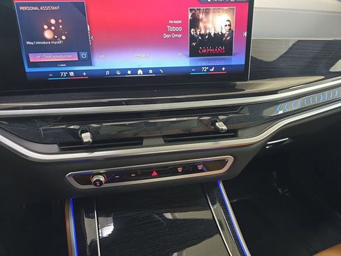 Used 2024 BMW X5 xDrive40i w/ Executive Package image 23