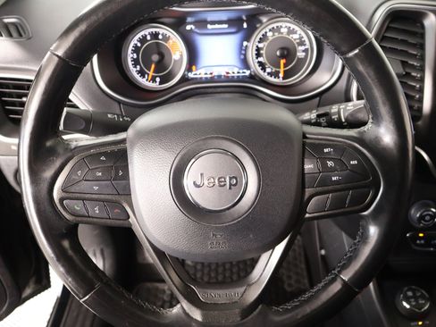 Used 2020 Jeep Cherokee Trailhawk w/ Cold Weather Group image 3