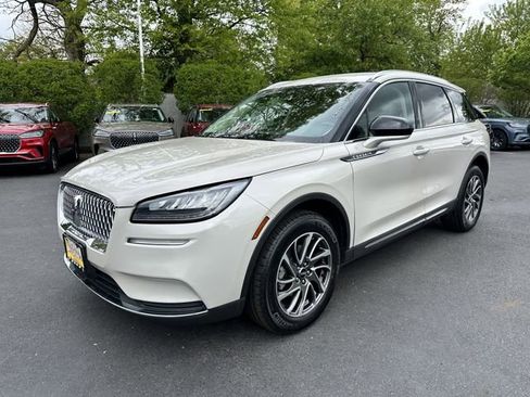 Certified 2020 Lincoln Corsair AWD w/ Equipment Group 101A image 9