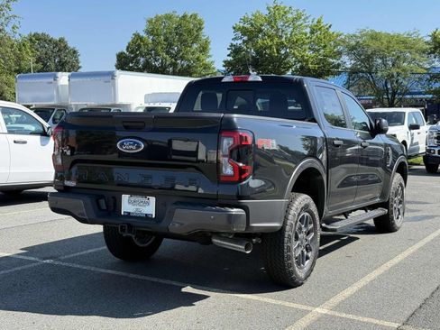 New 2024 Ford Ranger XLT w/ FX4 Off-Road Package AWD/4WD image 2