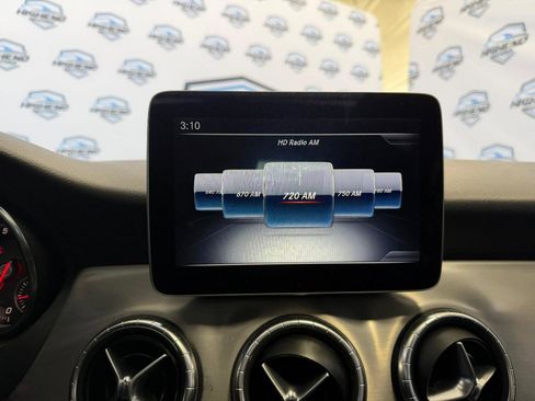 Used 2018 Mercedes-Benz CLA 250 4MATIC w/ Premium Package image 38