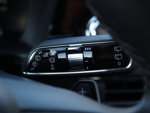 Certified 2022 Lincoln Corsair Reserve w/ Elements Package image 21