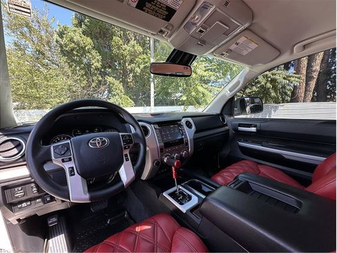 Used 2020 Toyota Tundra SR5 w/ SR5 Upgrade Package AWD/4WD image 2