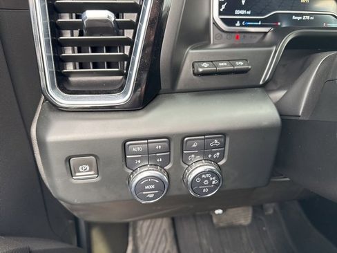 Used 2023 GMC Sierra 1500 Denali w/ Technology Package image 21