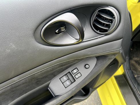 Certified 2024 Nissan Z Performance w/ Floor Mat Package image 14