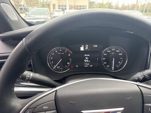 Used 2025 Cadillac XT5 Premium Luxury image 32