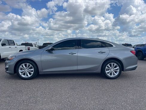 Used 2025 Chevrolet Malibu LT FWD image 4