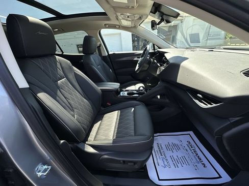 Used 2023 Buick Envision Avenir AWD/4WD image 27