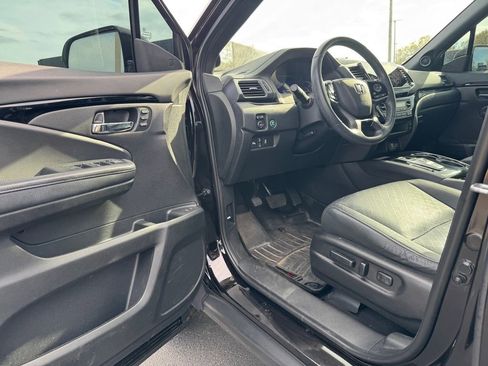Used 2021 Honda Passport Elite image 15