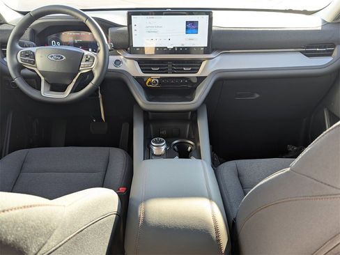 New 2026 Ford Explorer Active image 14