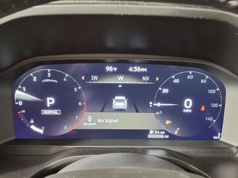 New 2025 Mitsubishi Outlander SE image 25