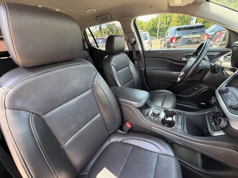 Used 2023 GMC Acadia SLT AWD/4WD image 13