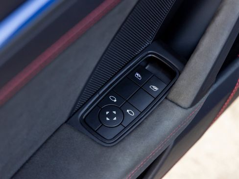 Used 2022 Porsche 911 GT3 image 25