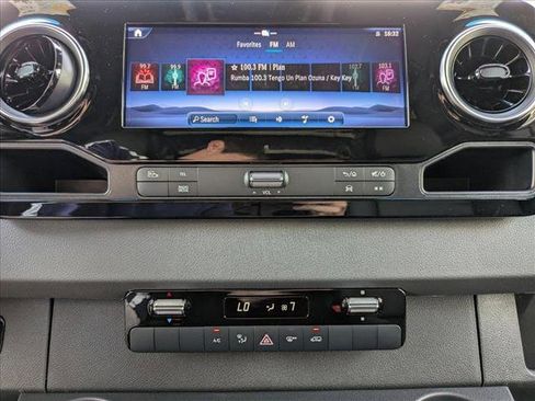 New 2025 Mercedes-Benz Sprinter 2500 image 12