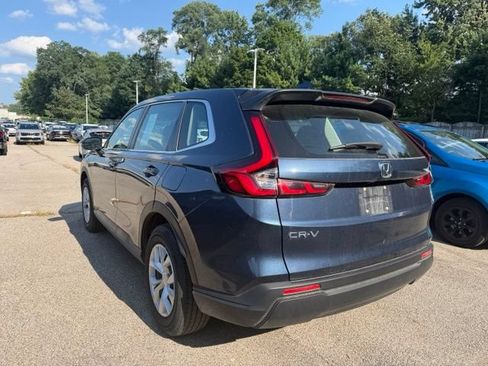 Used 2024 Honda CR-V LX image 4