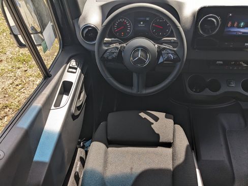 New 2025 Mercedes-Benz Sprinter 2500 image 16