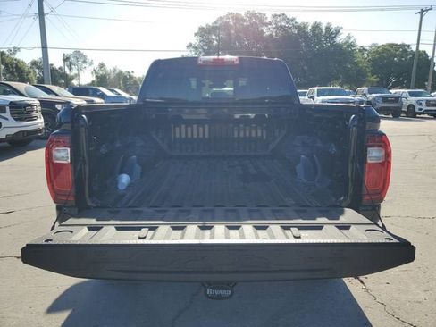 New 2026 GMC Canyon AT4 AWD/4WD image 9