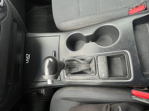 Used 2016 Kia Sorento LX image 24