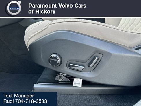 New 2025 Volvo XC90 B6 Core w/ Climate Package image 18