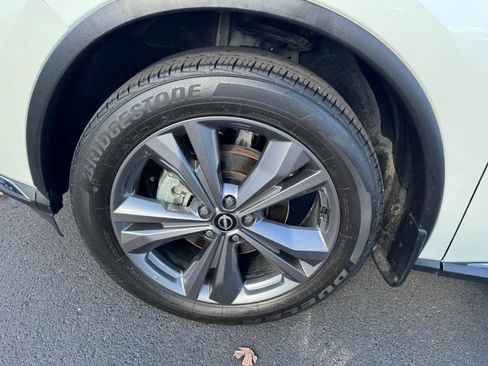 Used 2024 Nissan Murano Platinum w/ Cargo Package image 7