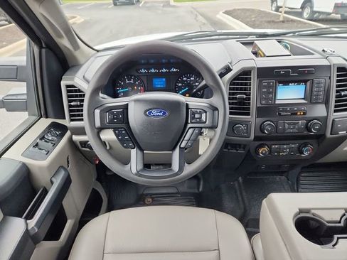 Used 2022 Ford F250 XL w/ Power Equipment Group AWD/4WD image 21