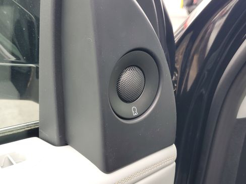 New 2025 Lincoln Navigator L Black Label image 9