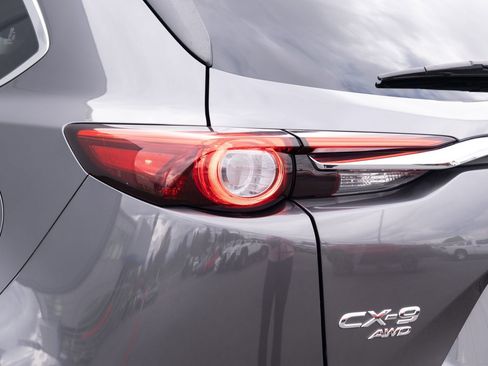 Used 2018 MAZDA CX-9 Sport AWD/4WD image 25