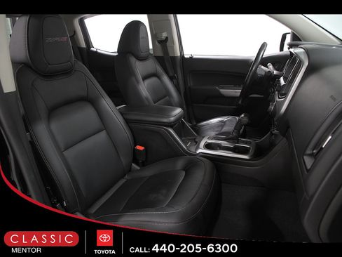 Used 2021 Chevrolet Colorado ZR2 w/ ZR2 Midnight Special Edition AWD/4WD image 18