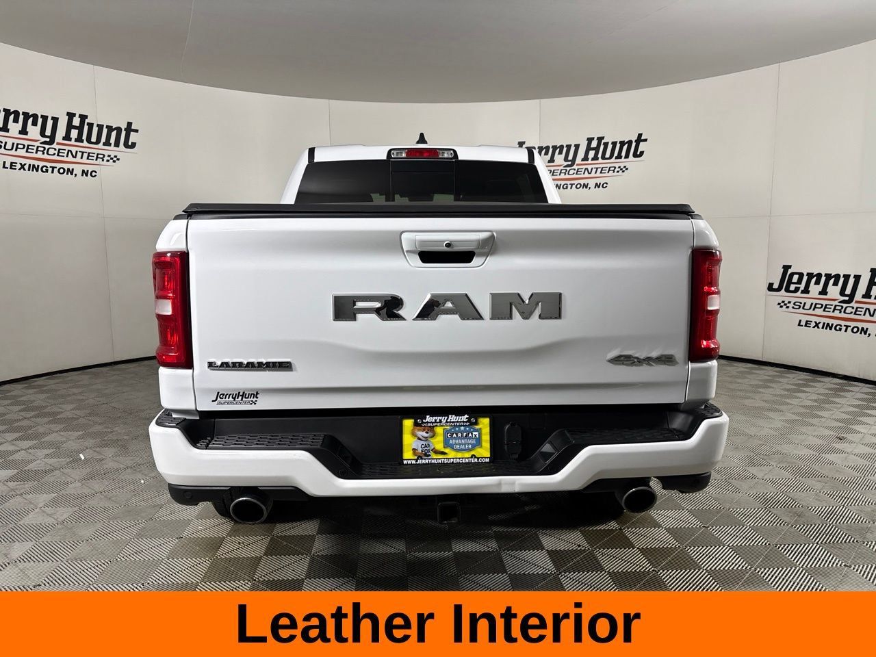 Used 2026 RAM 1500 Laramie AWD/4WD image 7