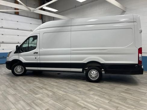 Used 2025 Ford Transit 250 148 High Roof Extended AWD w/ Load Area Protection Package image 3