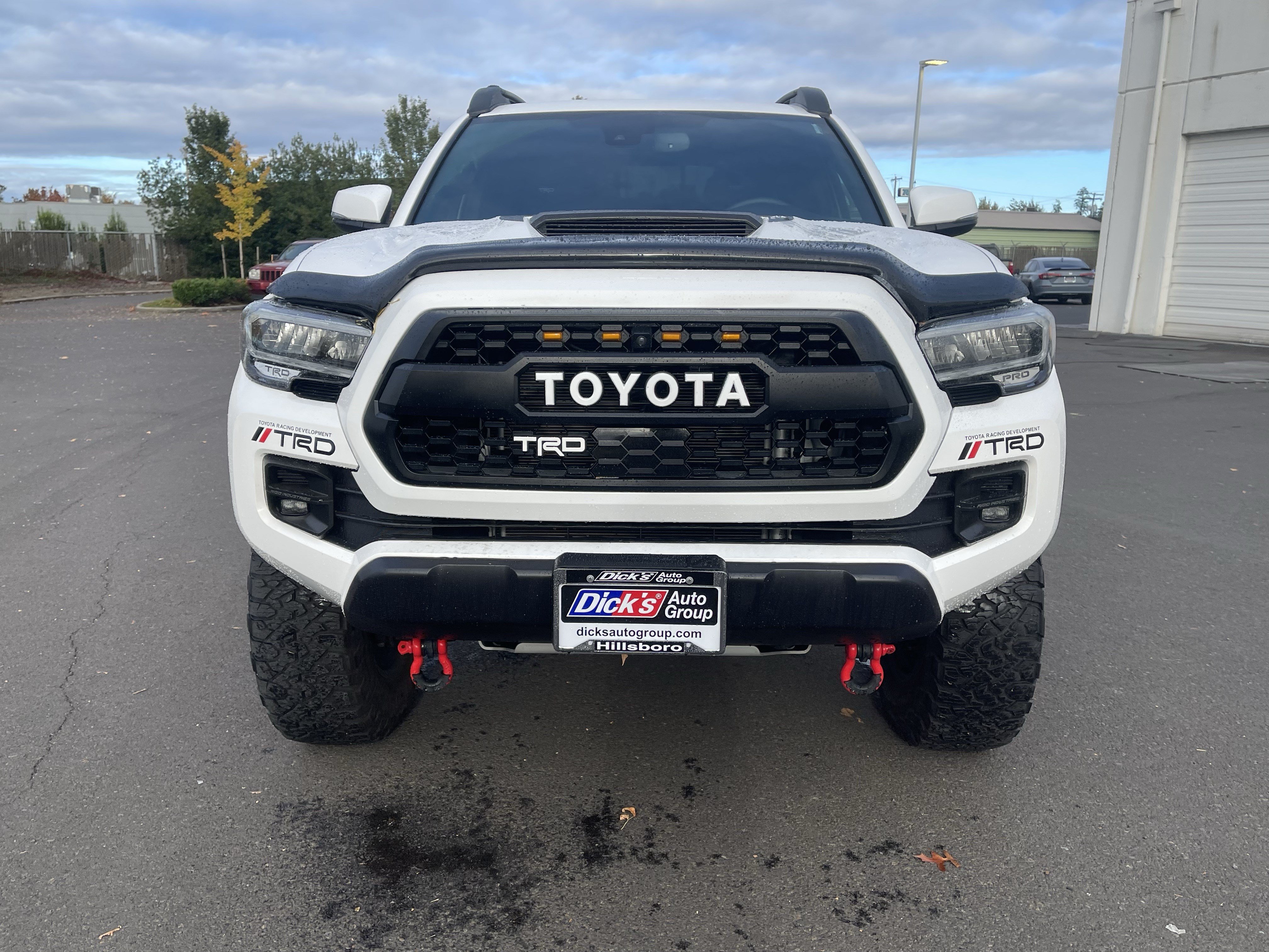 Used 2023 Toyota Tacoma TRD Pro AWD/4WD image 8