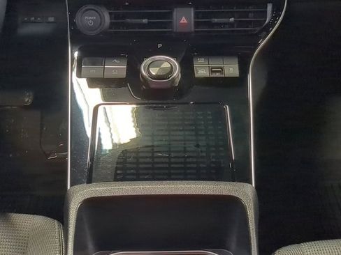 Used 2024 Toyota bZ4X XLE image 19