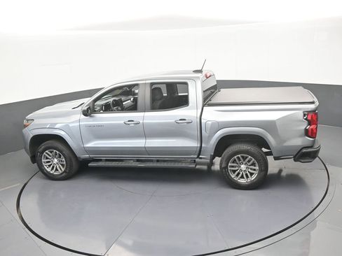 Used 2023 Chevrolet Colorado LT RWD image 50