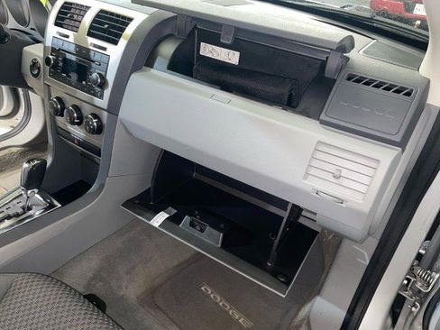 Used 2008 Dodge Avenger SE image 15